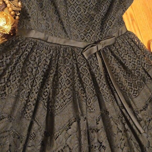Jonathan Logan vintage black lace fit and flare formal party dress size 2 - Picture 10 of 14